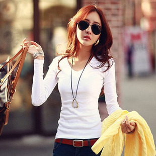 �ﶬ�L��T��Ů ��ɫ���ŮʽT�� Ůʿ������r�аٴ�ŮT��ţ�̽z