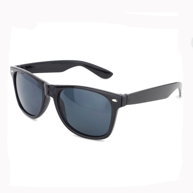 Retro sunglasses, fashionable multicoloured glasses solar-powered for adults, European style