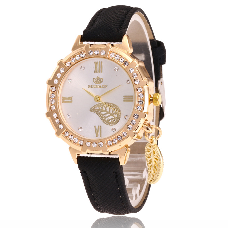 2024 Ciondolo a foglia, cintura con intarsio di diamanti, orologio casual, orologio da donna britannico alla moda con acqua romana_voghion.com