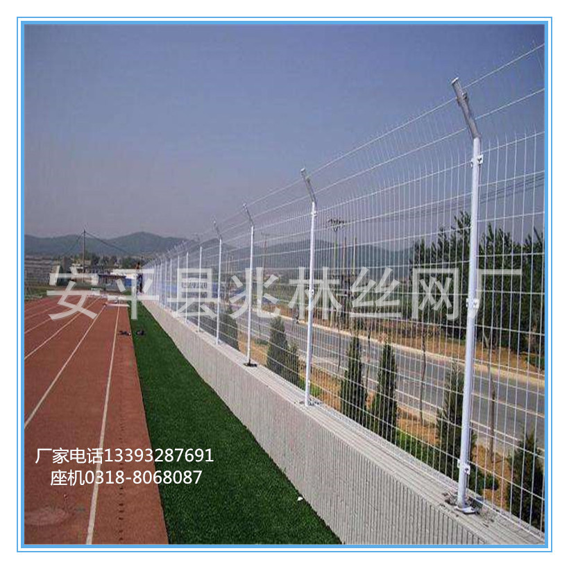 新護(hù)欄圖片1