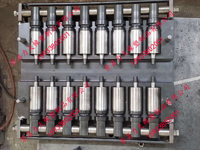 橡膠伸縮套模具3