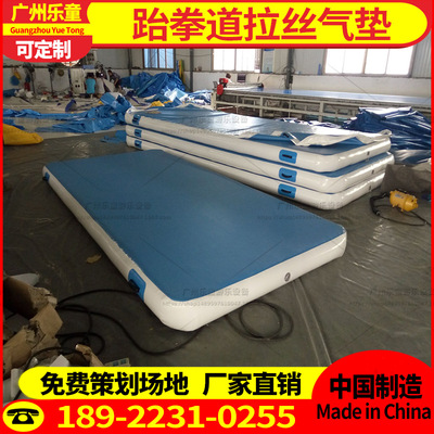 厂家直销 拉丝气垫训练垫子散打垫子空翻垫充气体操垫跆拳道地垫