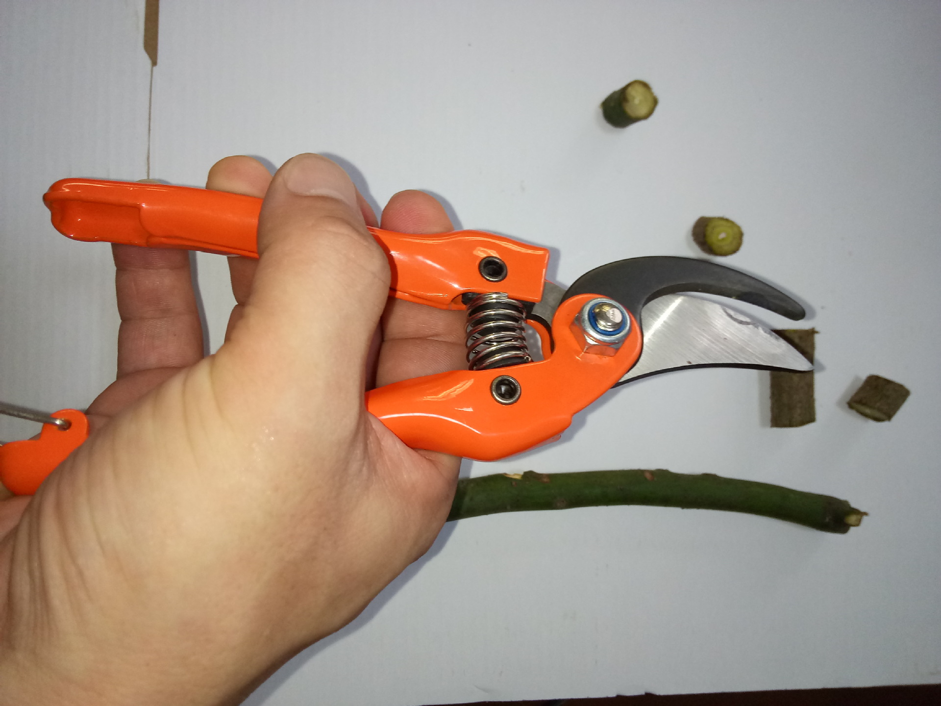 爱特PS-808A 全钢喷塑 8寸果园修枝剪