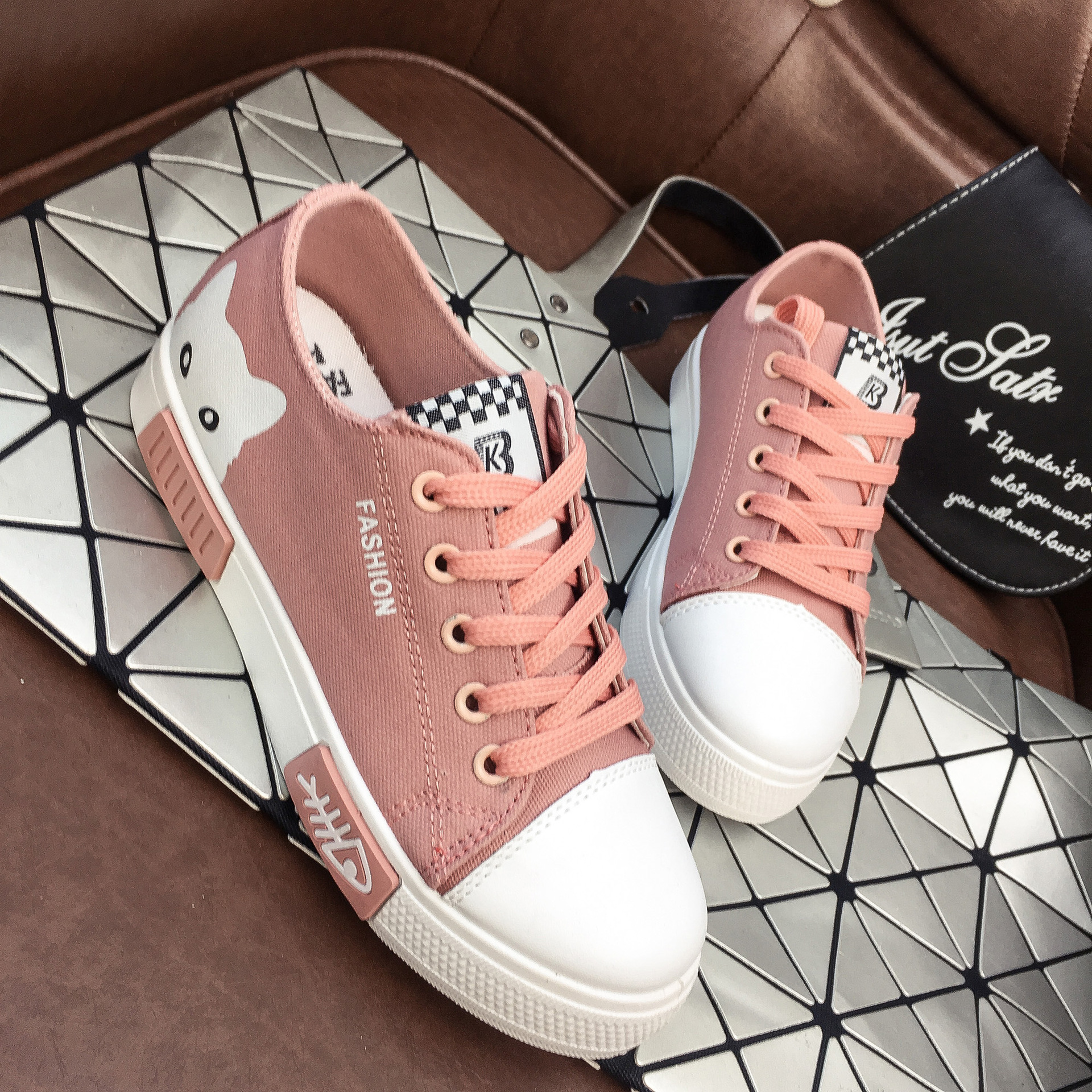 canvas shoe summer Korean Edition White shoes 2017 new pattern Versatile skate shoes ventilation Flat bottom student Casual shoes Mixed batch