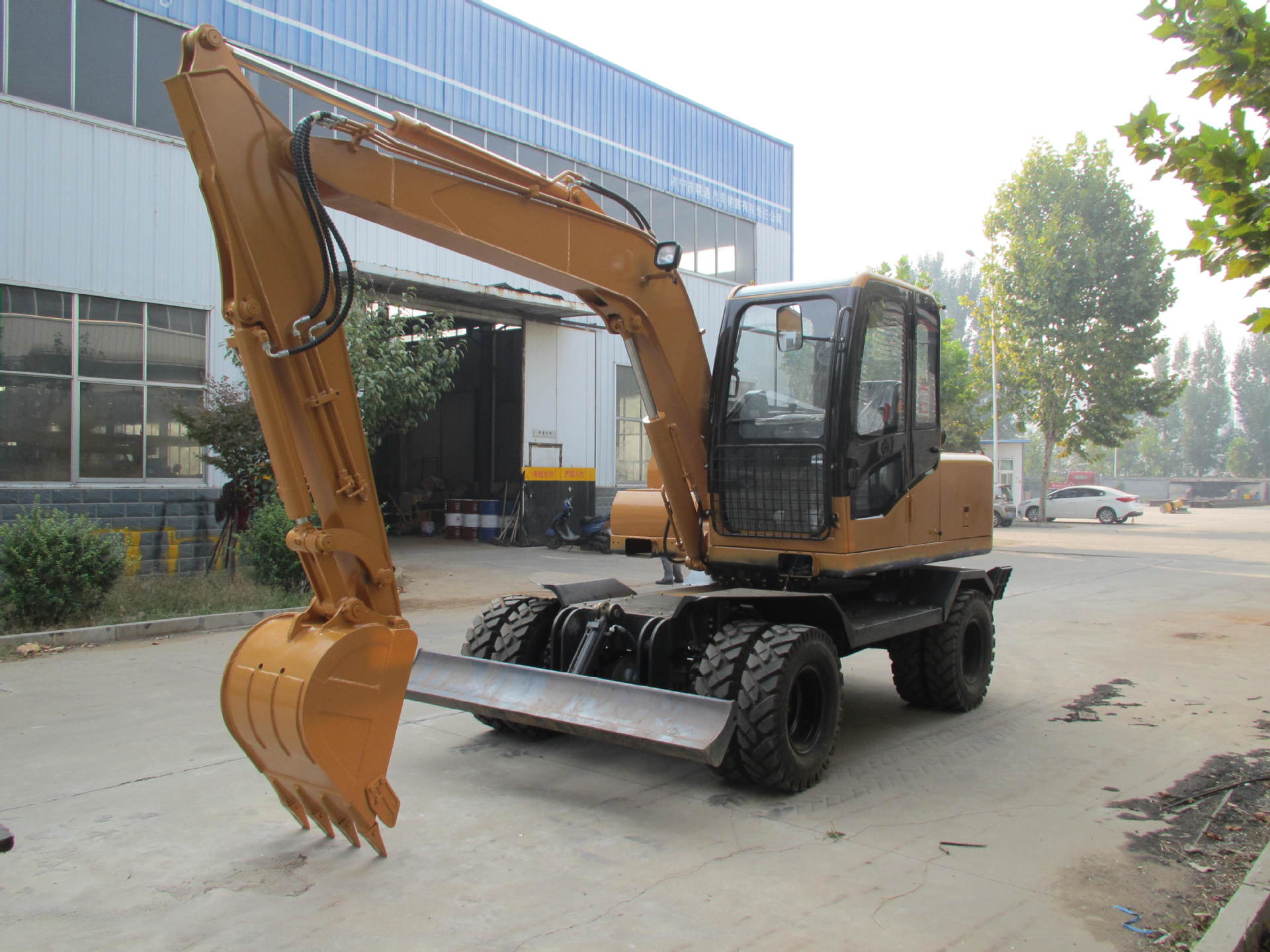 山东75轮胎挖掘机 马力强劲价格公道