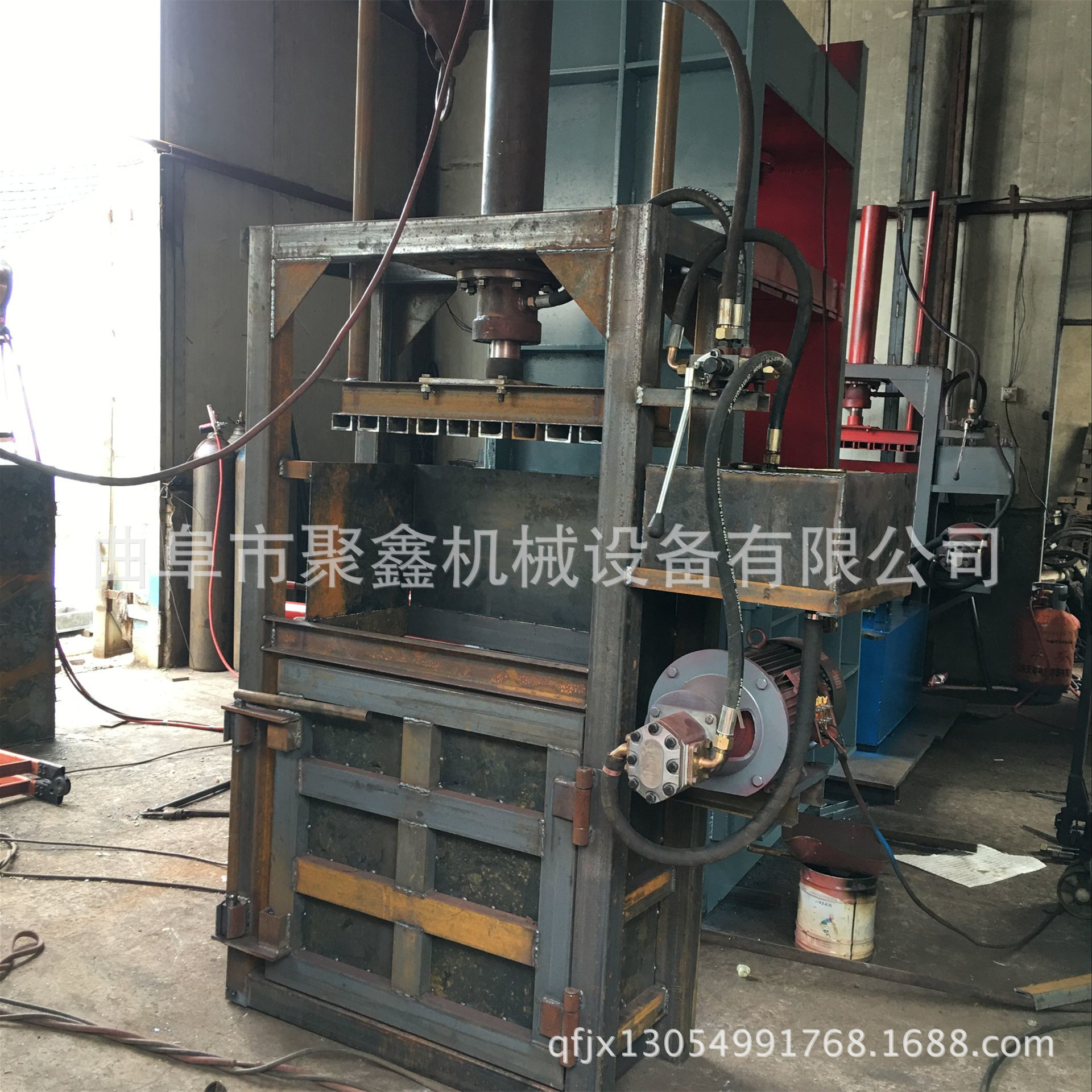 福建塑料瓶压缩打包机定制