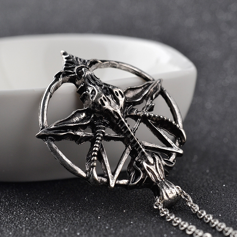 Hot selling fashion retro skull head sheep head alloy pendant necklace