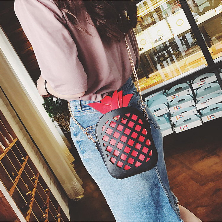 女生时尚包包女2017新款潮斜挎包韩版咖啡杯链条女包个性创意