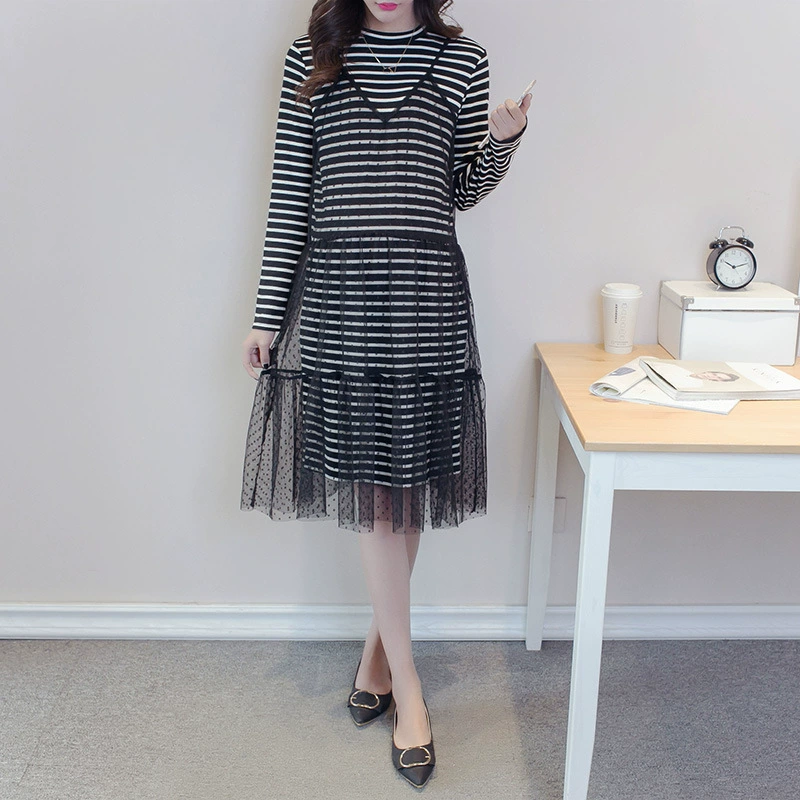[Распродажа без возврата без изменений] Марлевая юбка для беременных женщин, корейское платье из двух частей в полоску, с длинным рукавом, средней длины