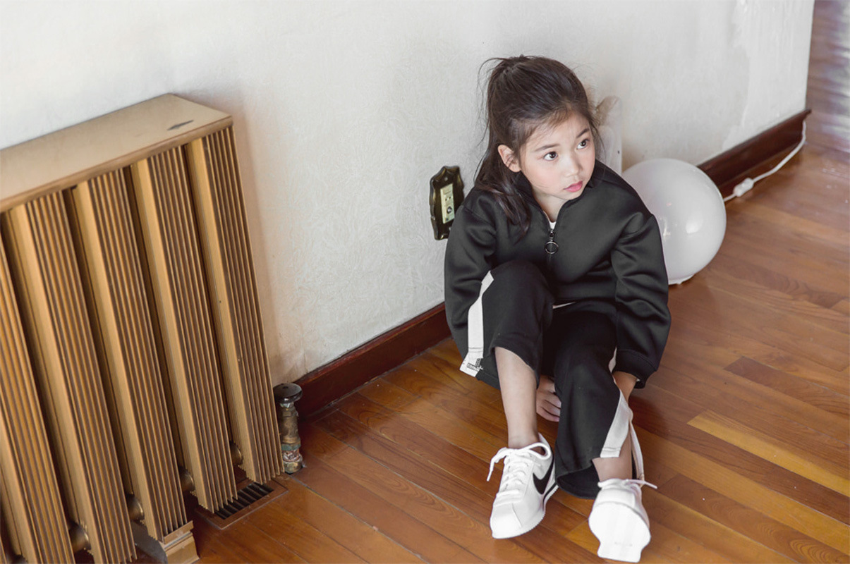 Chaqueta deportiva para niños y niñas de otoño e invierno de Corea del Sur, suéter, abrigo de escuela primaria de algodón de aire de cuello alto