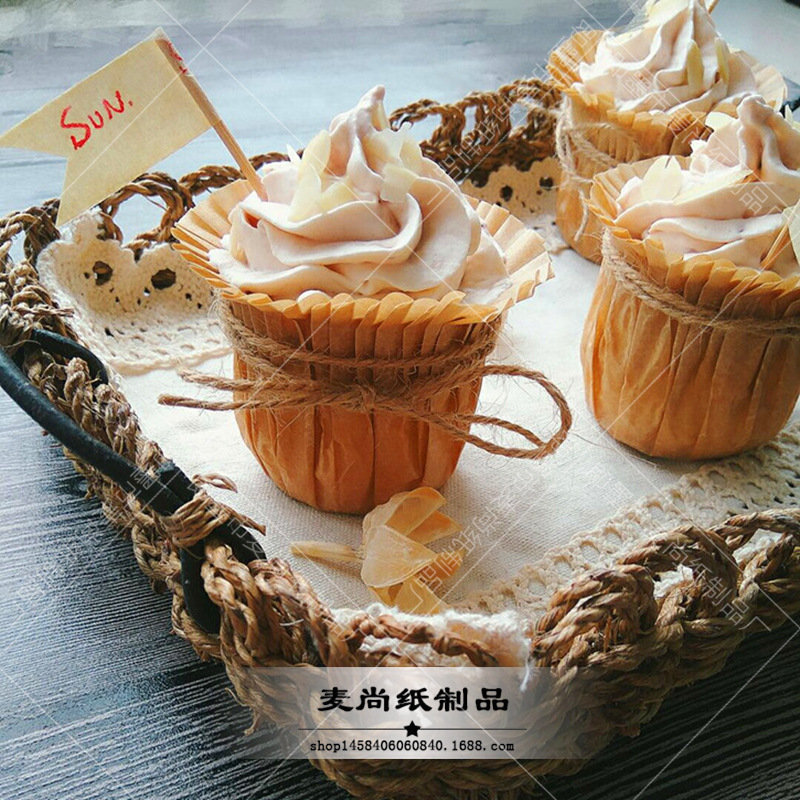 Exportación de calidad alimentaria resistente a altas temperaturas medio Cupcake grueso redondo flanger hornear pastel bandeja papel al por mayor