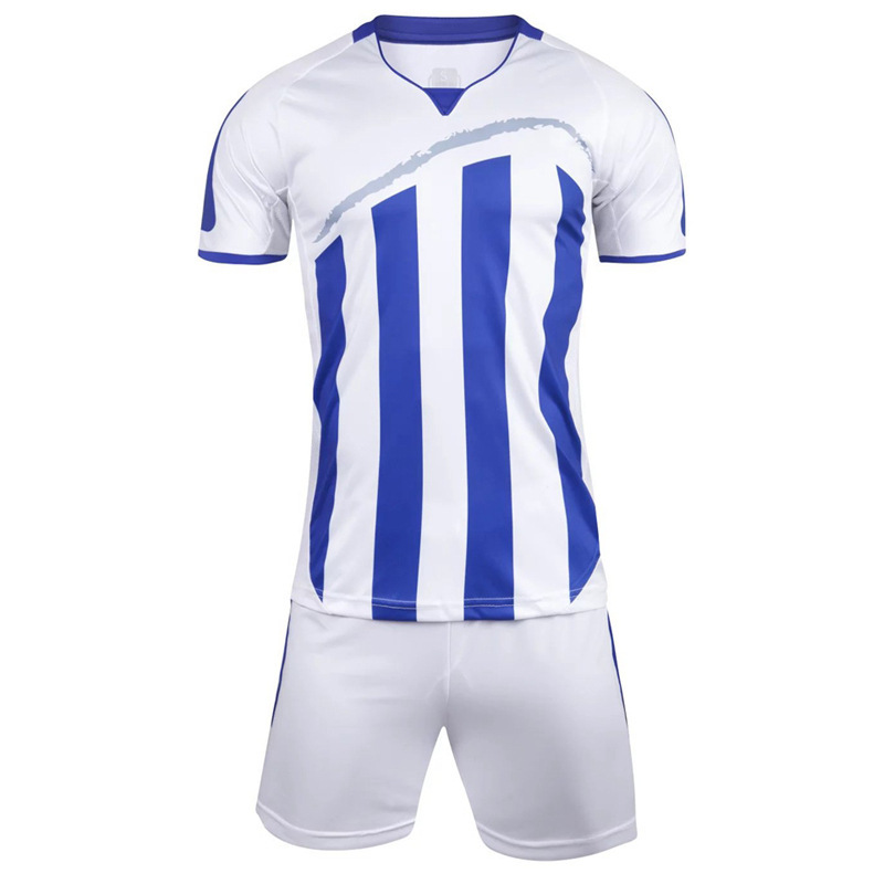 厂家定制足球服印个性LOGO队徽热升华运动服套装队服短袖球衣短裤