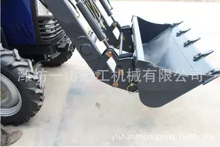 拖拉机装载机 拖拉机前装载机挖机柴油机耐久铲车运输微耕机