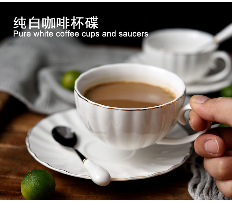 纯白描边南瓜杯碟_05