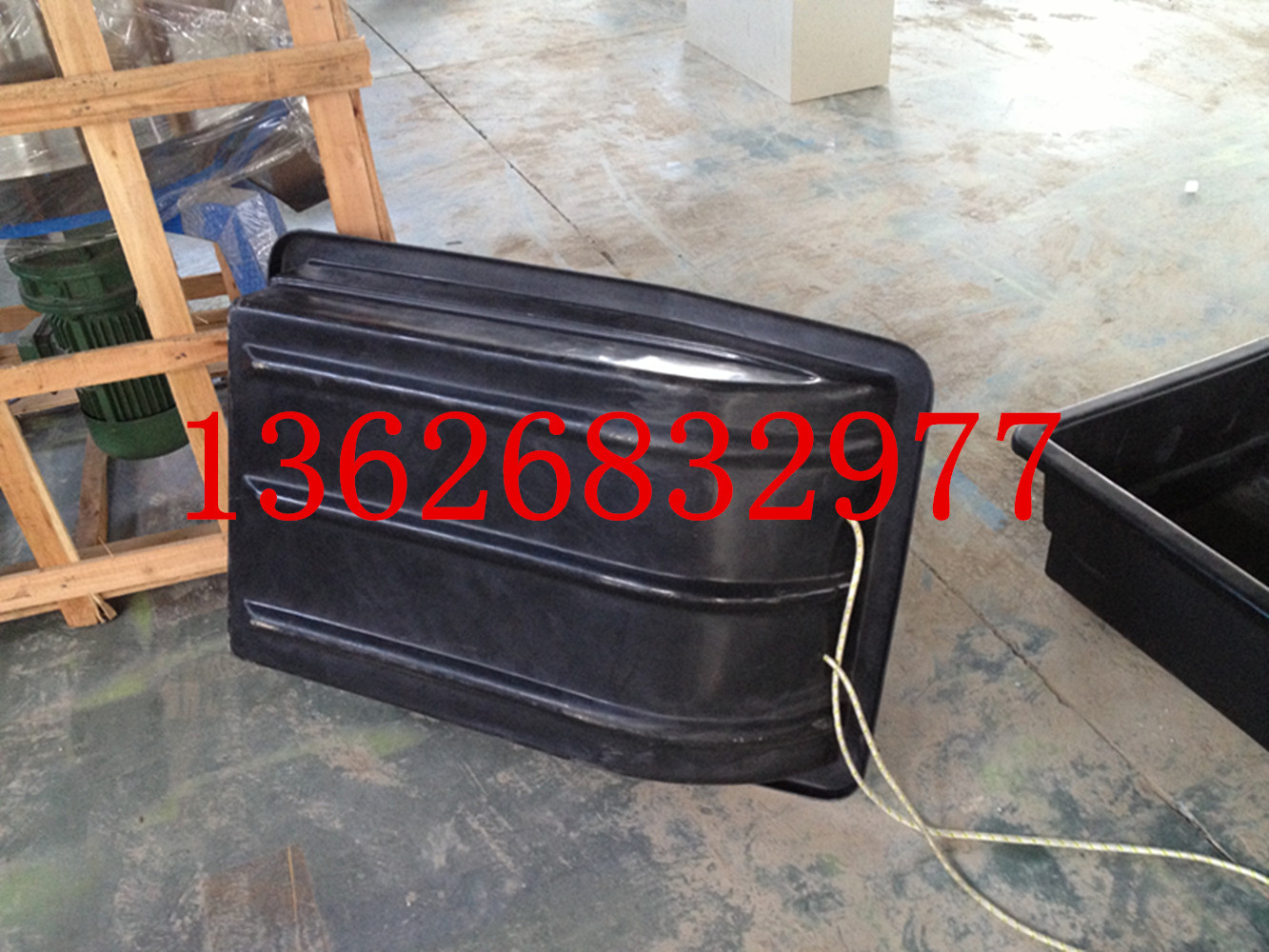 厂家销售雪地拖  塑料冰拖  东北地区雪地拖抗冻