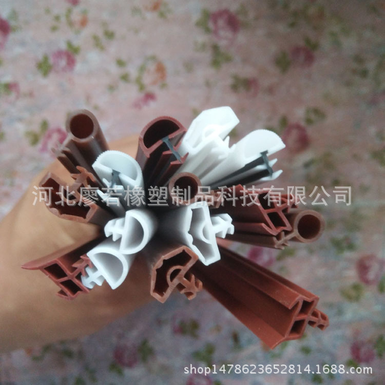 供应塑钢门窗密封条内外平开窗户隔音胶条防风条保暖保温抗冻