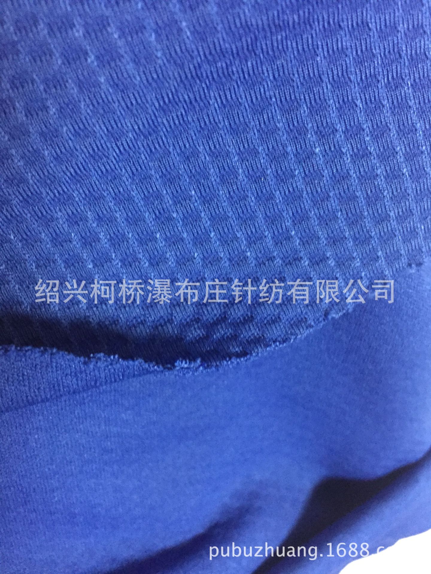 厂家直销针织全涤提花蜂巢网眼布 高档全涤运动提花面料