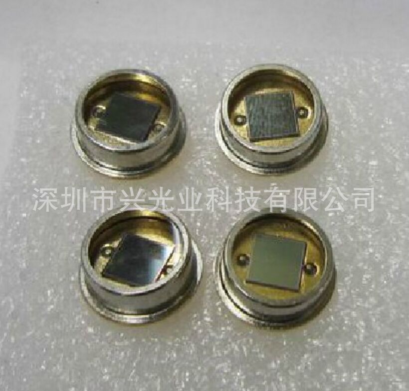 硅光电池 ZYCU100 直插2PIN 芯片10mmX10mm 波长350－1050nm
