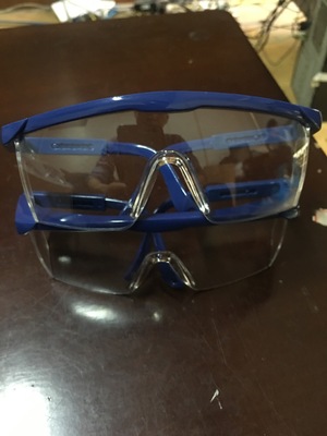Protective glasses,Anti-impact glasses Blue frame glasses,Eye protection ytterbium Windproof glasses Labor supplies