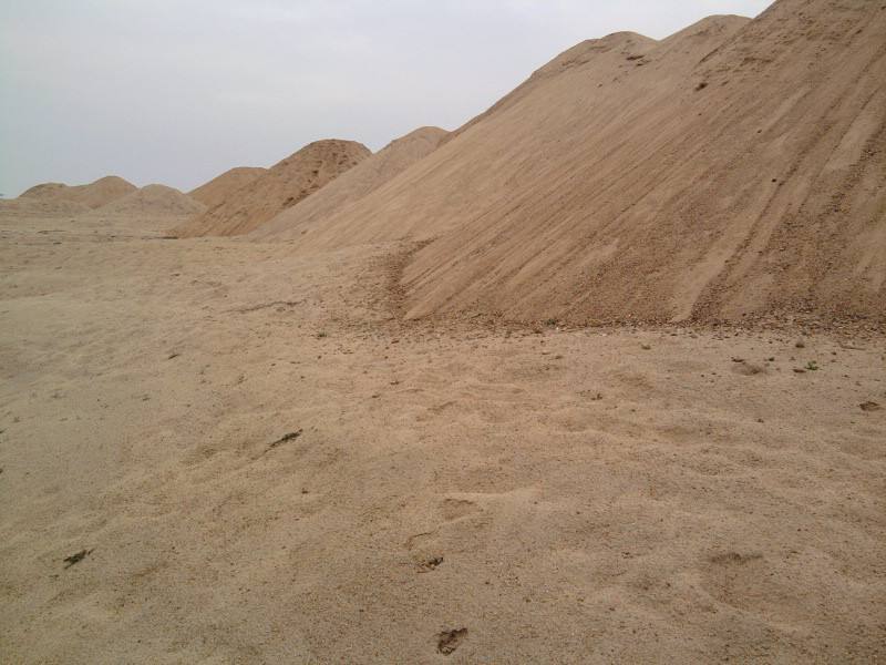 大量供应各类河沙，从细沙到粗砂应有尽有