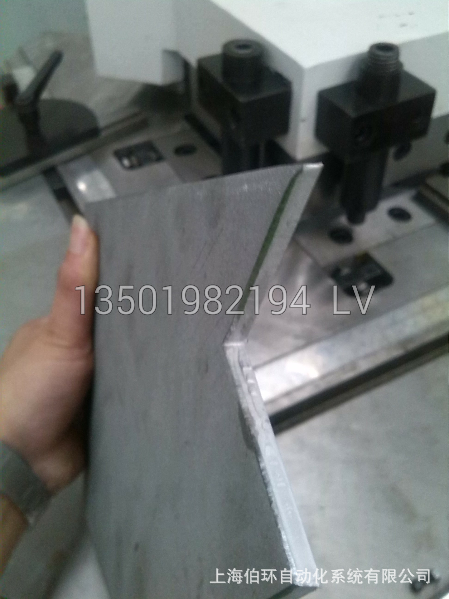 宝山太平货柜切角机2