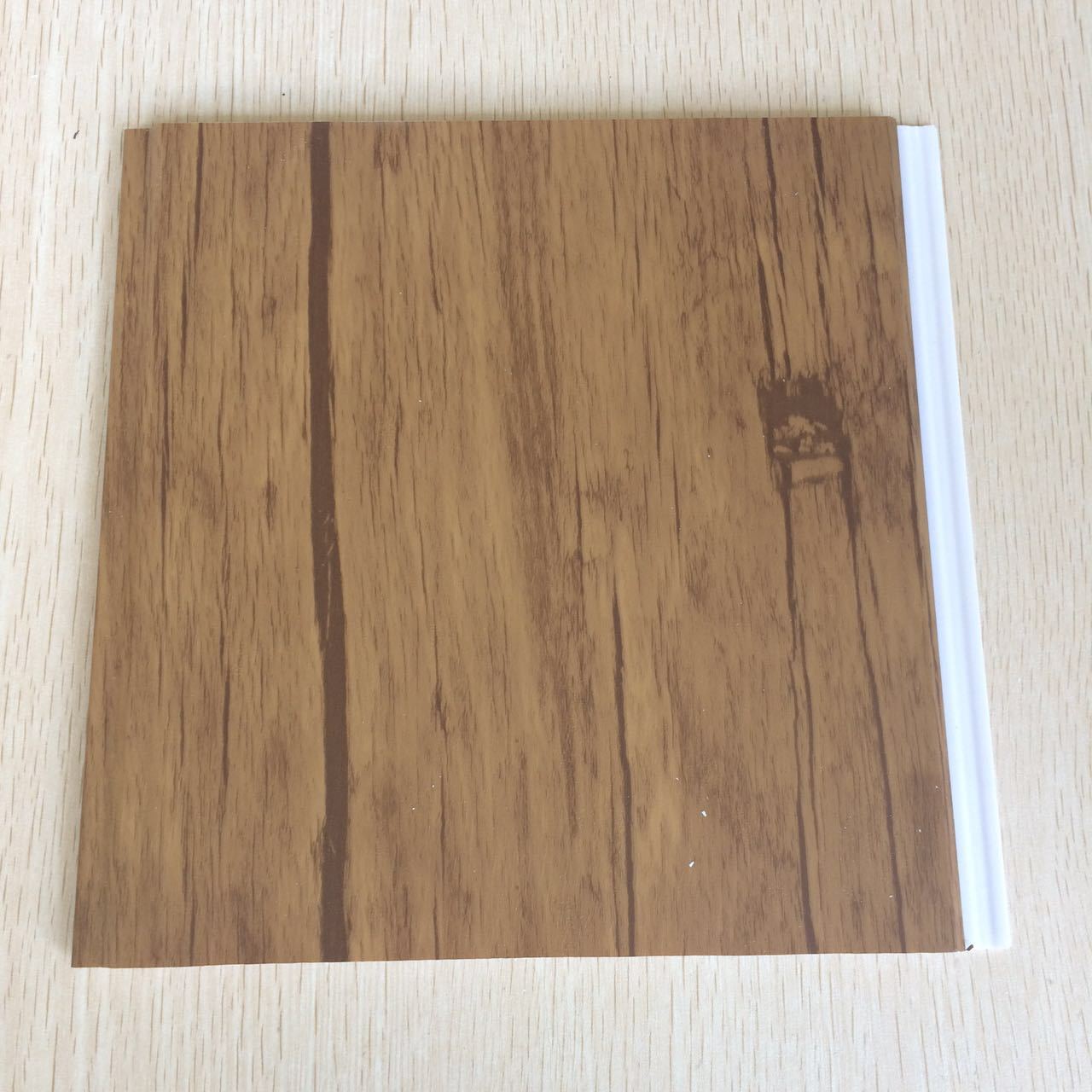 Techo de PVC a prueba de polvo a prueba de humedad de plástico hebilla de PVC de plástico integrado de instalación rápida de paneles de pared al por mayor