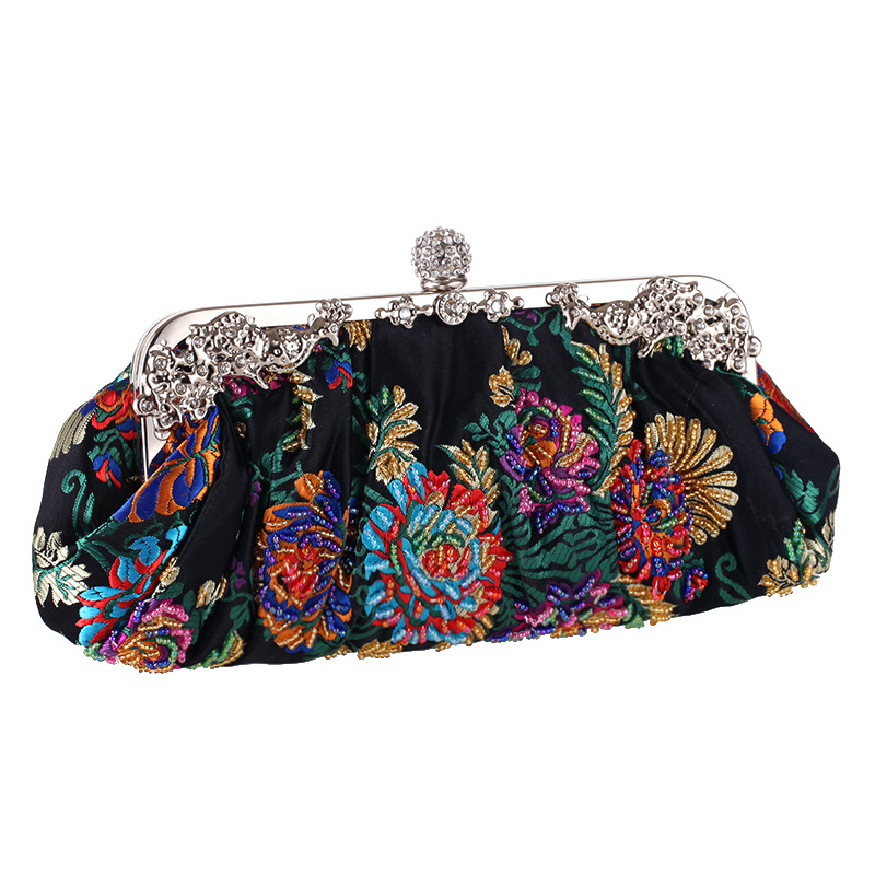 Beaded Embroidered Evening Bag Hand-embroidered Women's Bag Dress Bag With Retro Cheongsam Bag display picture 2