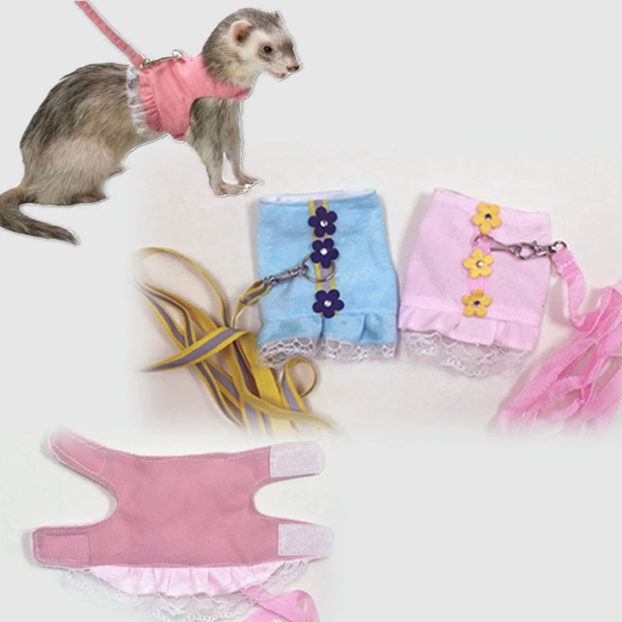 Шлейка с поводком для мелких животных: хорьков, кроликов, шиншилл, морских свинок и других мелких питомцев.