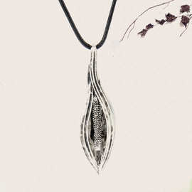 新款复古风做旧古银百合项链 文艺范棉麻配饰长款毛衣链女首饰