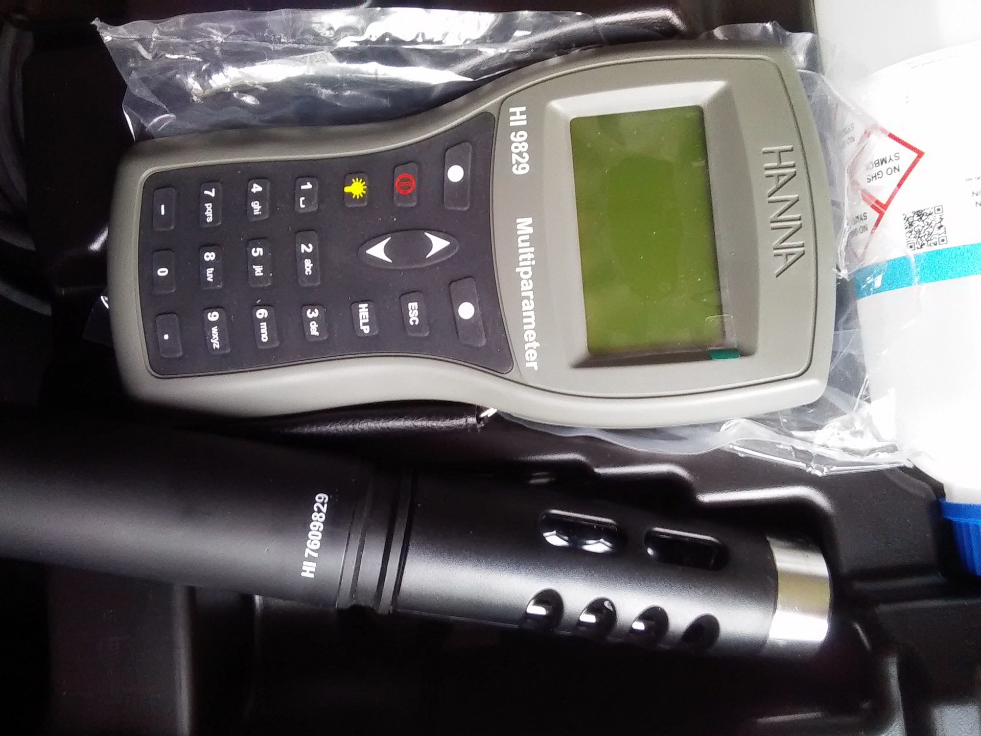 意大利哈纳 双数据存储多参数（15项）水质分析测定仪 HI98292-04