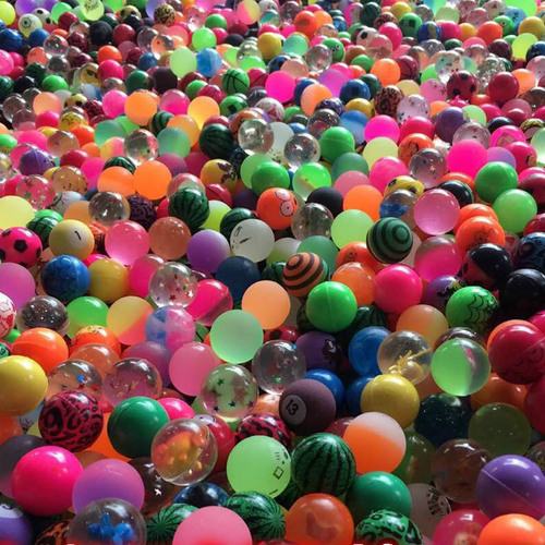 Wholesale elastic ball, size 32 children's toy ball, rubber ball, gumball machine gumballs, street vendor supply factory