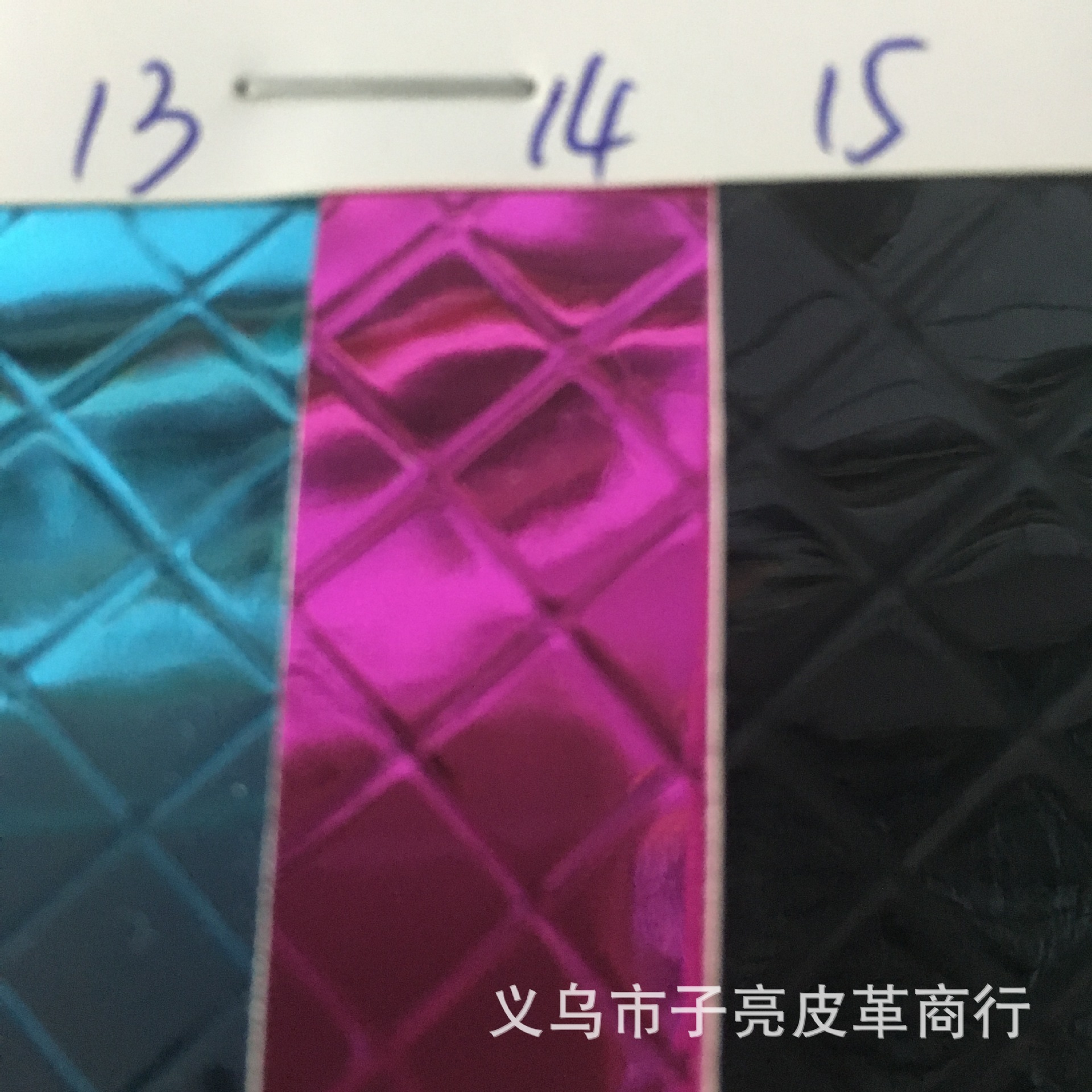 正方形贴膜