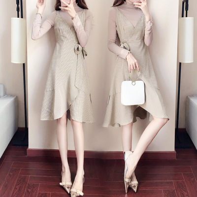 时尚套装女2017秋季新款长袖T恤打底吊带格子连衣裙两件套17920