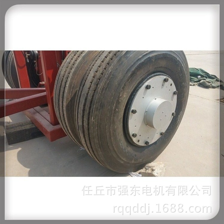 双轮胎电动大巴车轮毂电机