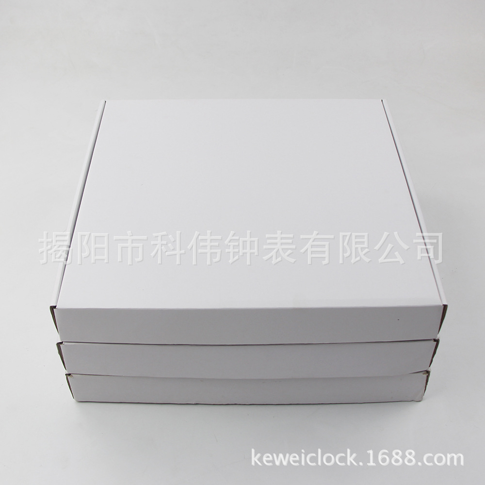 白色PIZZA盒子正
