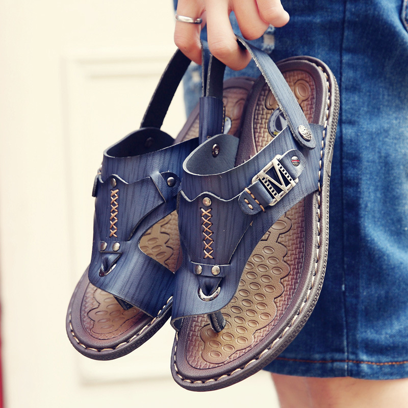 Foreign trade 2019 summer Beach sandals Microfiber pu Two wear outdoors Wading shoes man leisure time slipper goods in stock