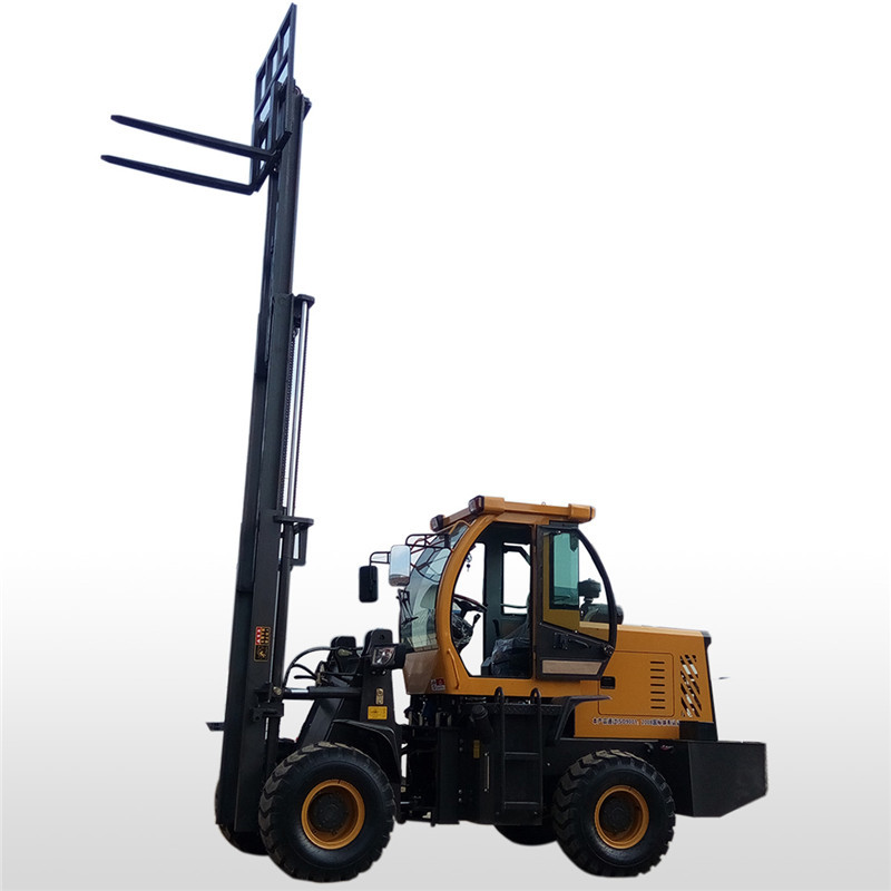 中首重工叉车价格公布越野叉车新款操作更舒适安全czx