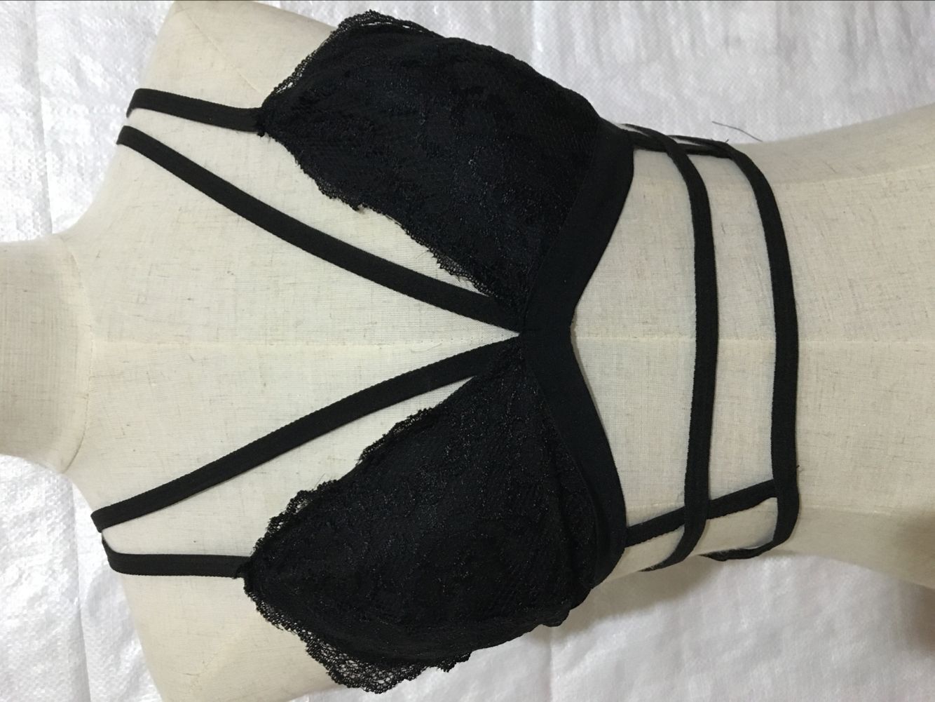 Soutiens-gorge CHARME DE MINUIT en  dentelle - Ref 3370564 Image 5