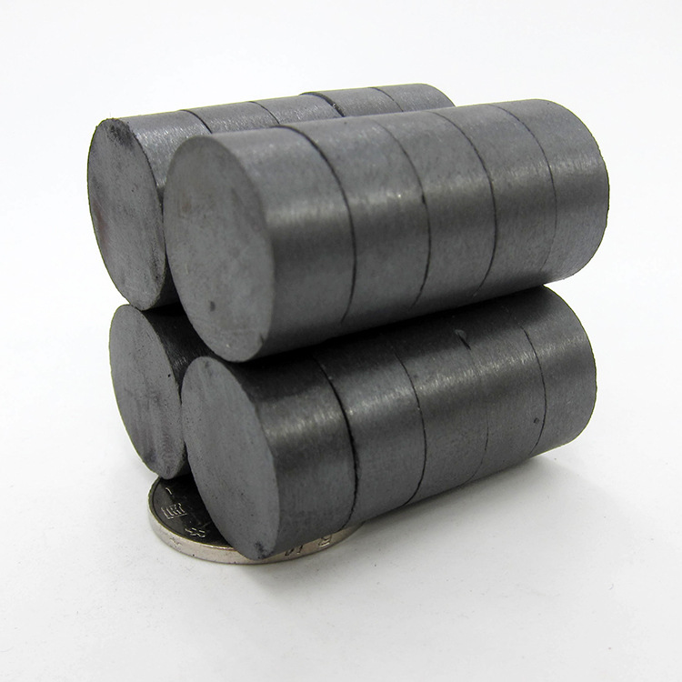 东莞厂家切割铁氧体20x8环形黑磁同性异性磁铁