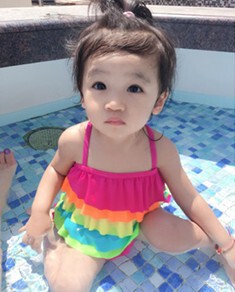 Children's cute swimwear for swimming