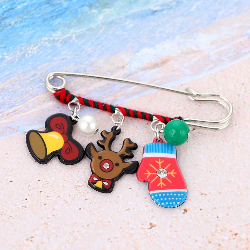 Cartoon alloy plating brooch (Bell + reindeer + glove)NHGY0547-Bell + reindeer + glove