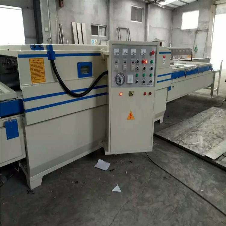 黔西南 推拉门真空包覆膜吸塑机 PVC真空吸塑覆膜机