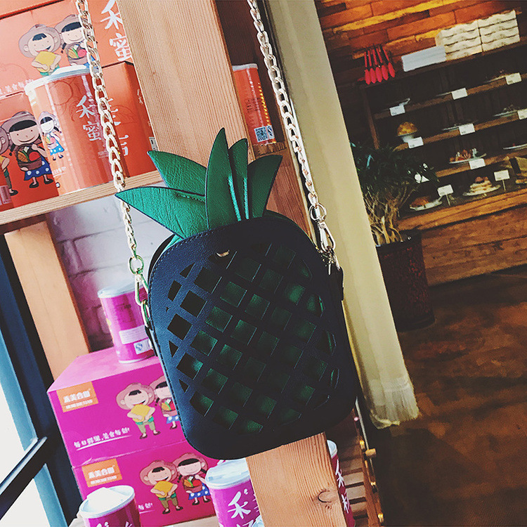 女生时尚包包女2017新款潮斜挎包韩版咖啡杯链条女包个性创意