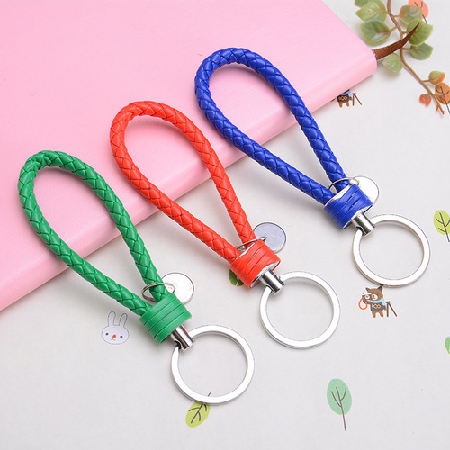 Creative woven leather rope key chain handmade for men and women, couple key ring, genuine leather car key chain, small gift