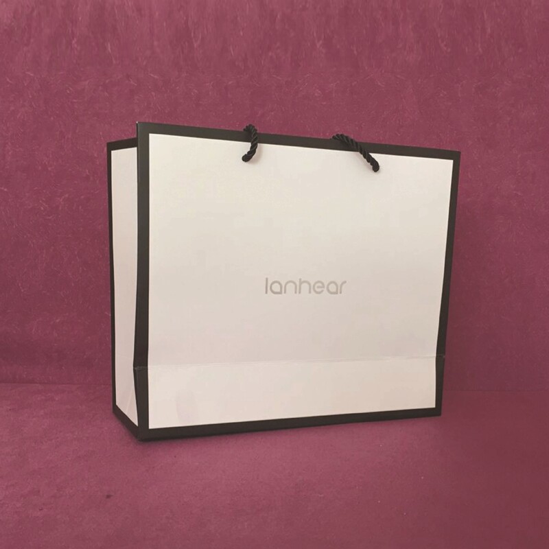 Factory-made gilding and silver stamping high-end portable paper bag Universal extra large double-joint packaging paper bag printed LOGO