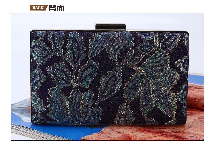 Cross-border Embroidery Dinner Bag Quality Style Retro Clutch Bag Evening Bag Banquet Bag Wholesale display picture 4