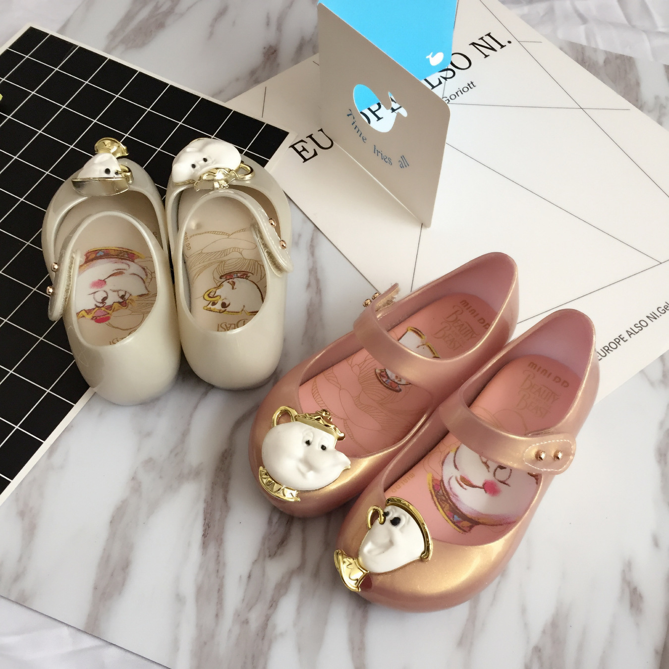 特價不退不換女童涼鞋茶壺兒童果凍鞋 公主鞋壹件代發