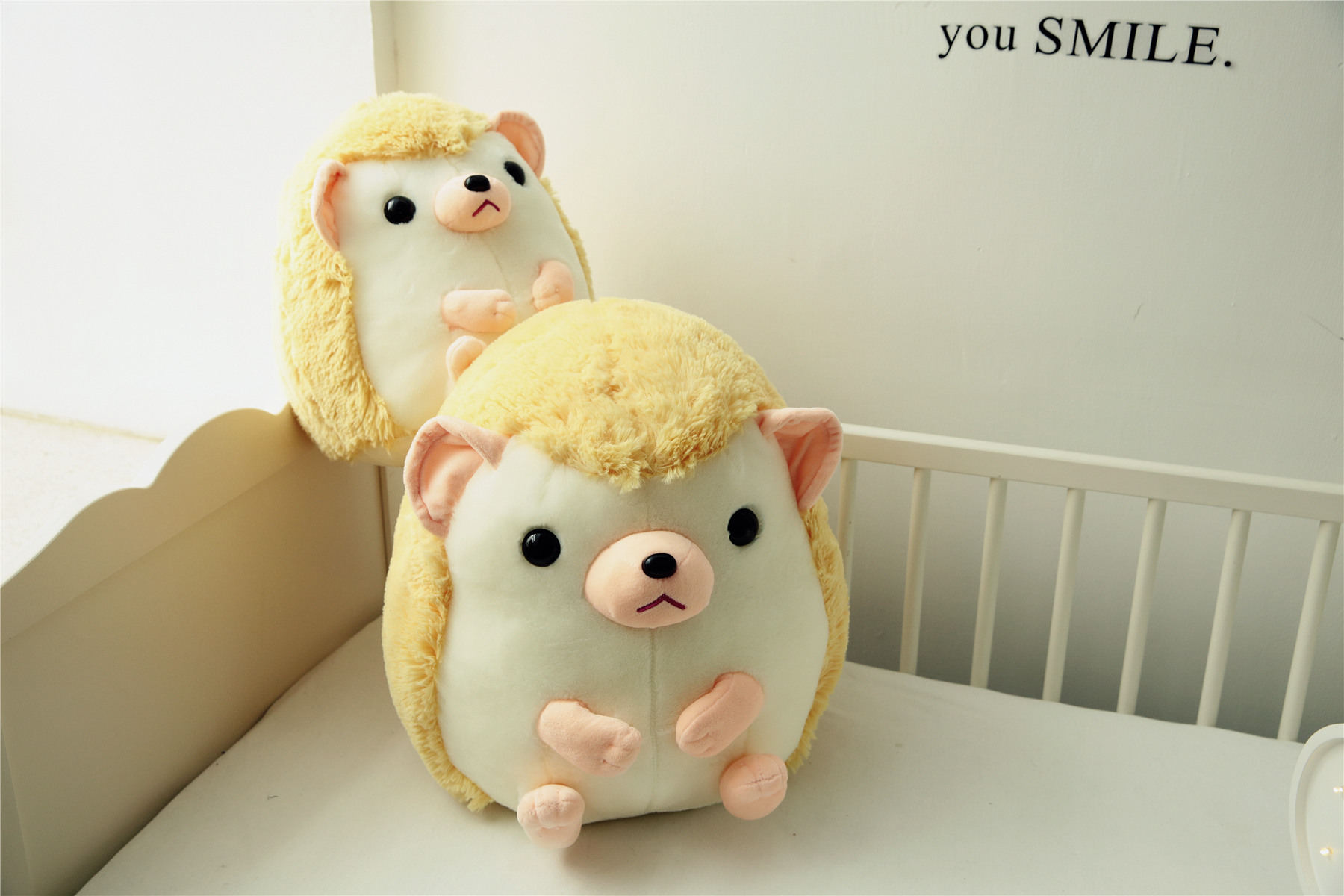 圆滚滚刺猬公仔