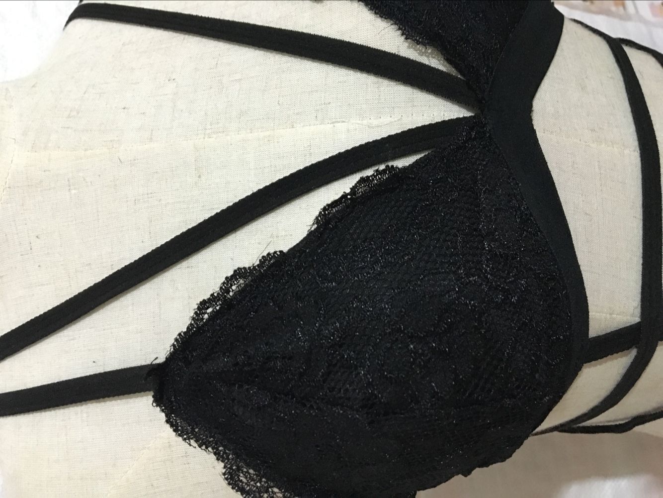 Soutiens-gorge CHARME DE MINUIT en  dentelle - Ref 3370564 Image 6