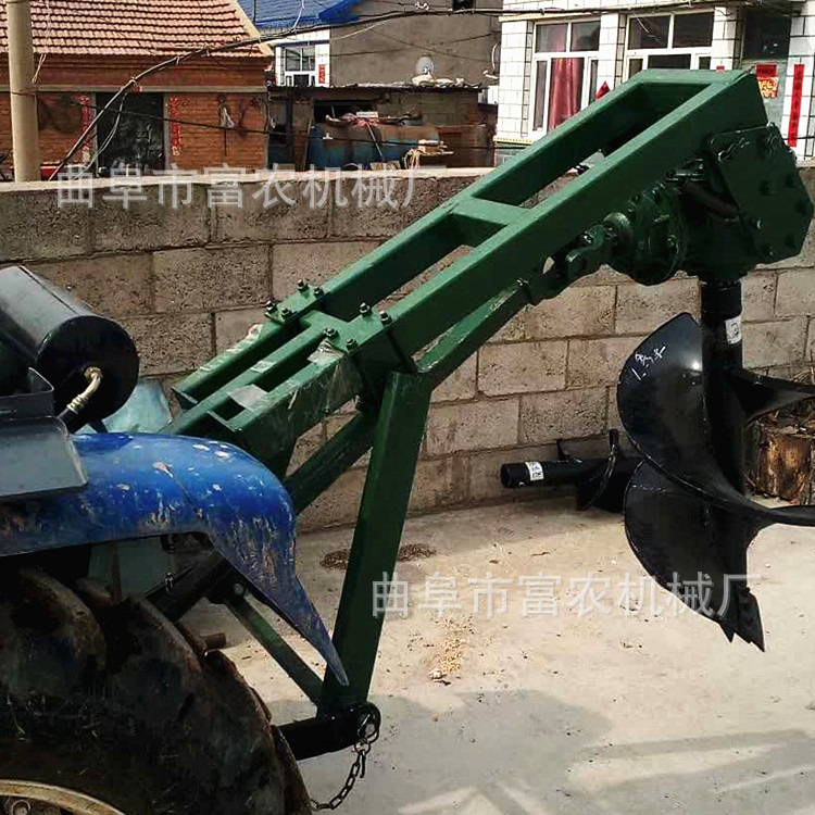 打孔栽树机 四轮打孔机 大型植树挖坑机